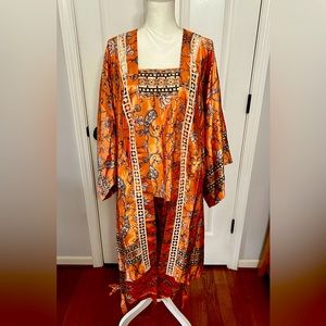 NWT woman’s 3 piece satin lounge set XS-S